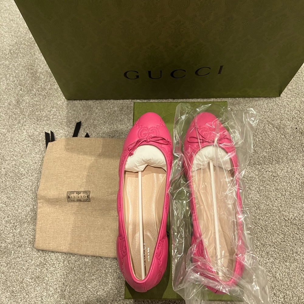 Gucci Women's Quilted Nappa Charlott Leather Ballet Flats